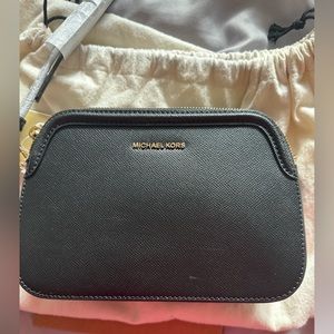 Michael Kors Houston Large Crossgrain Leather Crossbody Bag with tags! Brand new